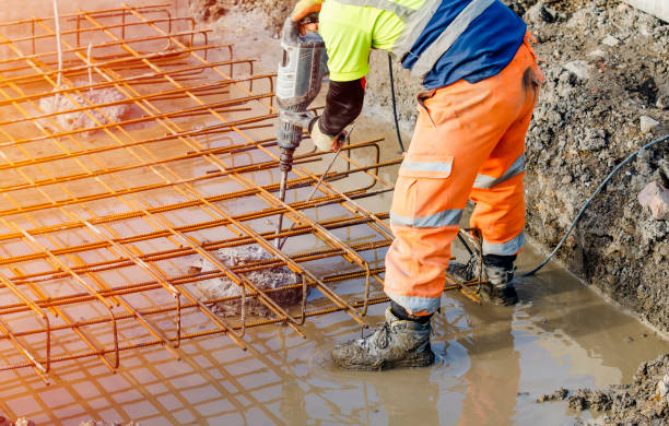 Best Concrete Sidewalk Installation in Florence, AL